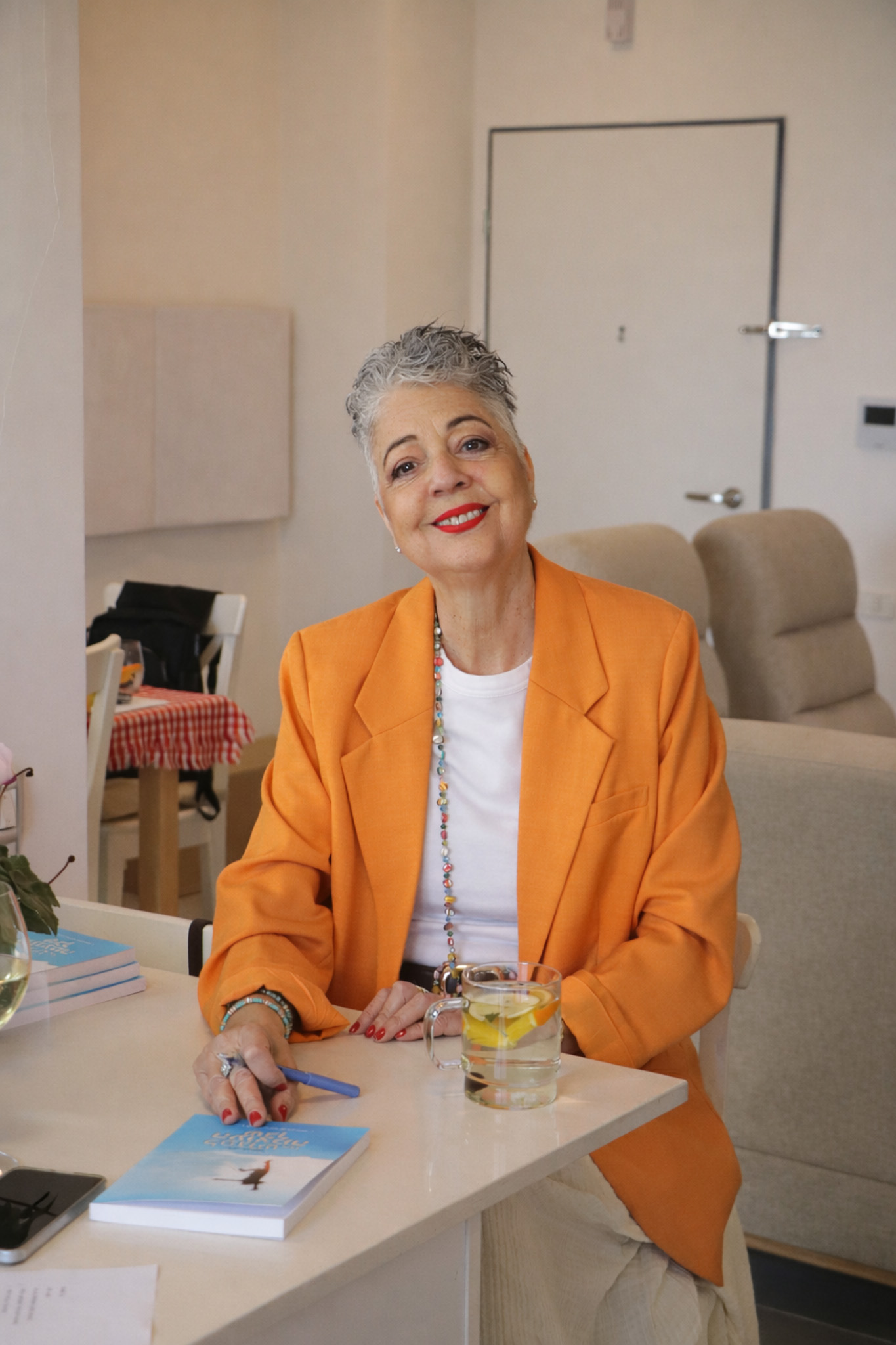 B1EE689A-376F-411B-ADE1-939E94BD53C1